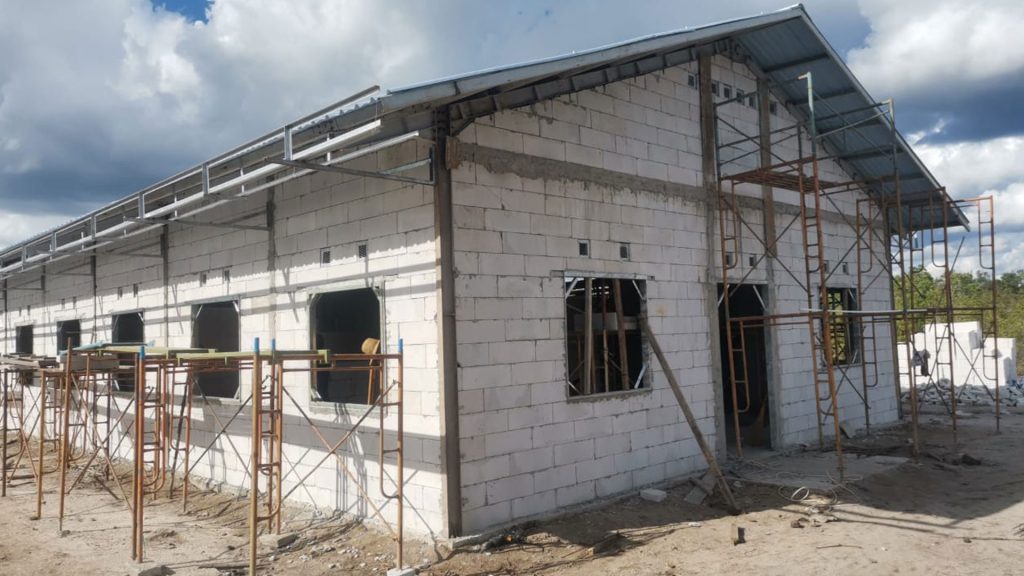 Das Fundament von den neuen Mitarbeiter-Wohnheimen im Rettungszentrum Nyaru Menteng 2